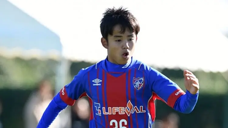 Keren... Pemain Muda Jepang Ini Jadi Rebutan Barcelona dan Real Madrid