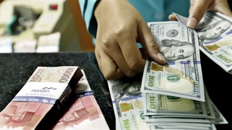 Dolar AS Jatuh ke Level Terendah Sejak Maret 2019