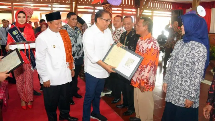 Pemprov Jabar Beri Pelatihan Atasi Tiga Hambatan UMKM