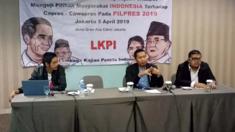 Survei LKPI: Elektabilitas Prabowo-Sandi Salip Jokowi-Maruf –Amin