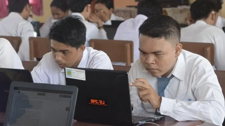 Pengamat Pertanyakan Pungutan Rp600 ribu untuk UNBK