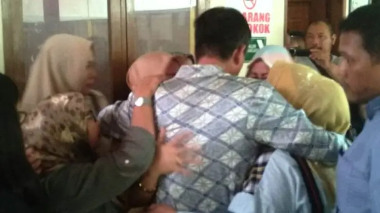 Divonis 8 Tahun, Wahid Husein "Saya Pening," Sambil Tepuk Jidat