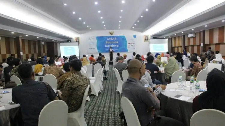 Ratusan Pelaku Usaha Bermitra dalam Jabar Busines Matching