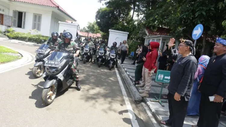 Jaga Keamanan dan Ketertiban, Oded Serahkan 51 Kendaraan Operasional