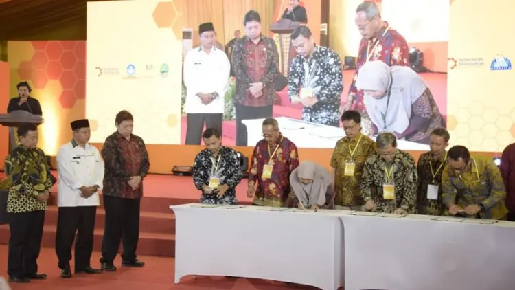 Jabar Luncurkan Pendidikan Vokasi Industri Tahap II