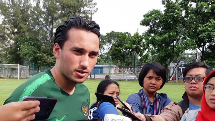 Seberapa Besar Pengaruh Polemik Ezra Walian terhadap Timnas?