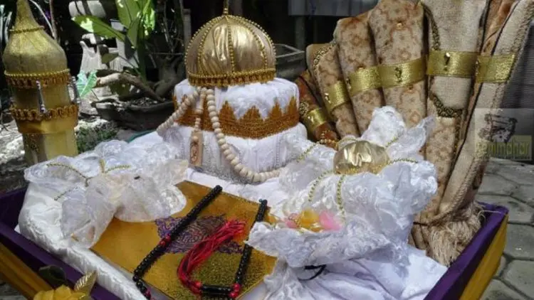 Sahkah Nikah dengan Mas Kawin Pinjaman?