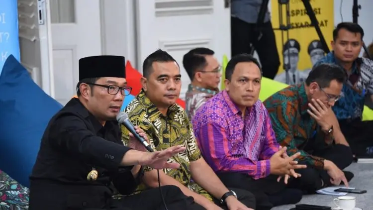 Emil Ingin Warga Mudah Urus Dokumen Kependudukan