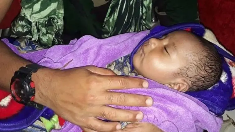 Terperangkap Reruntuhan, Bayi 5 Bulan Selamat dari Banjir Sentani