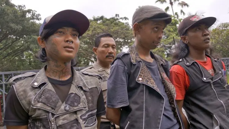 Tasawuf Underground, Perjuangan Melawan Stigma (2)