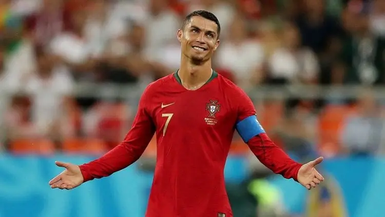 Portugal vs Serbia, Bayar Utangmu Ronaldo!