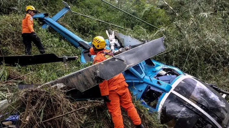 Bangkai Helikopter Jatuh di Tasikmalaya Akan Dipreteli