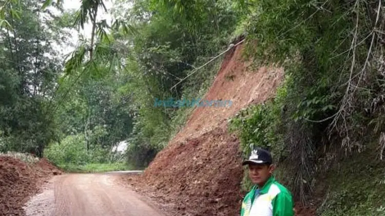 Tertarik Kerajinan Bambu, Peneliti Jepang Kunjungi Selaawi Garut
