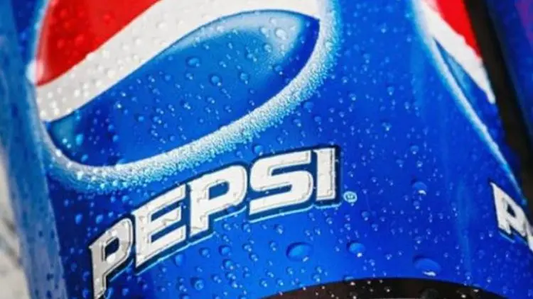Pepsi Berencana Buat Baliho Iklan di Luar Angkasa