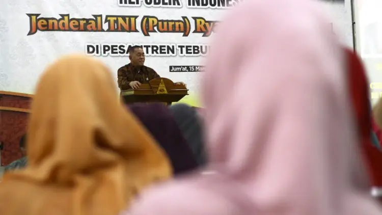Menhan Kembali Ingatkan TNI Harus Netral Pemilu 2019