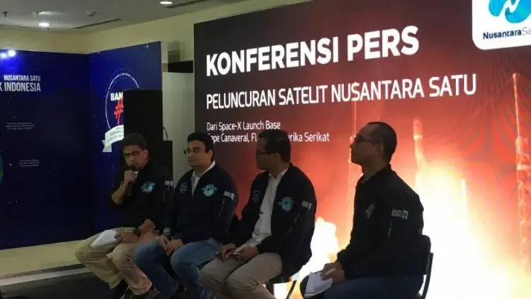 Satelit Nusantara Satu Mengorbit di Atas Papua