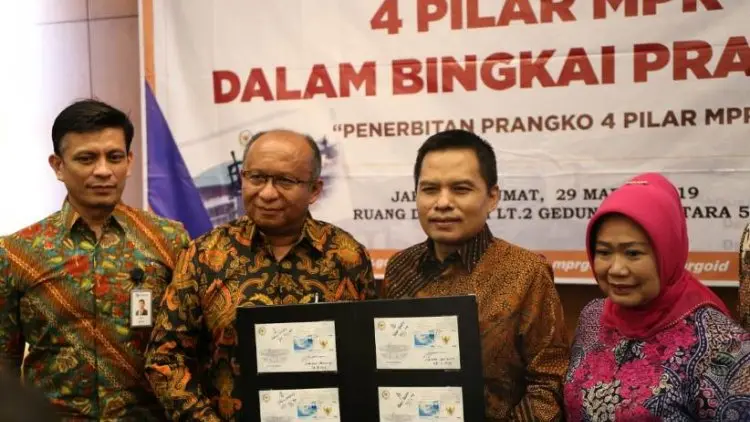 Pos Indonesia Luncurkan Prangko Seri 4 Pilar MPR