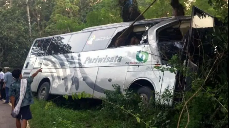 Bus City Trans Utama Tabrakan, Dua Siswa MAN Surade Tewas