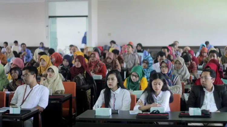 Guru Harus Update Tangani Masalah di Era 4.0