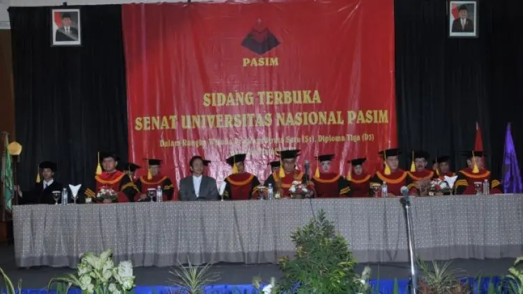 Wisuda Unas Pasim, Kunci Menuju Kesuksesan