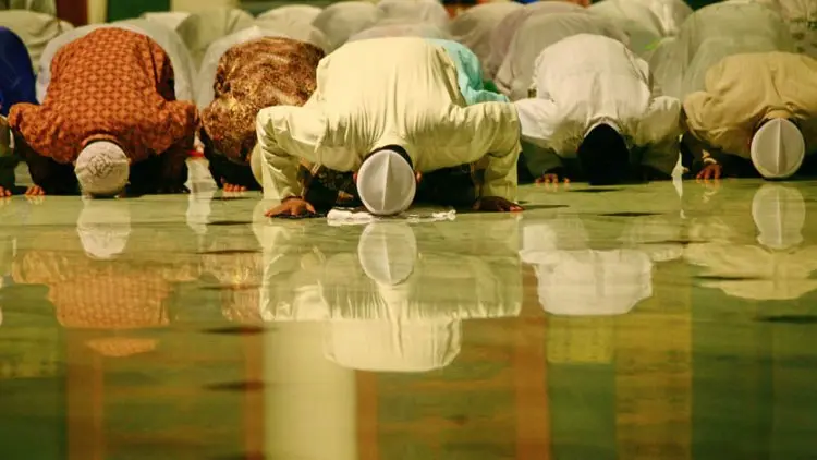 Sabar dan Salat sebagai Penolong