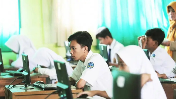 203 SMP di Kabupaten Bandung Laksanakan UNBK
