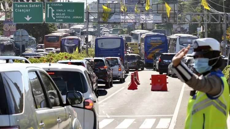 Hoax, Jalur Puncak Macet karena Bencana