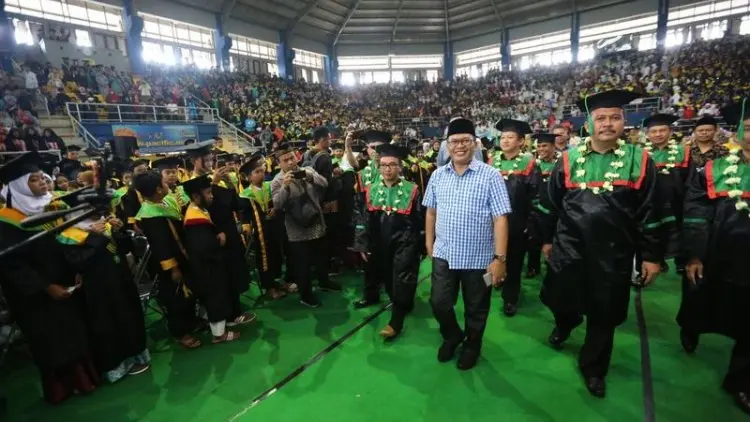 Oded Sebut Santri Bibit Unggul Generasi Cemerlang