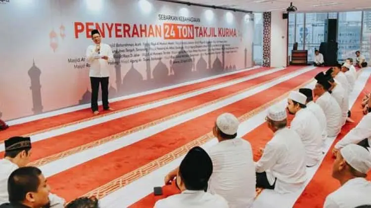 Ramadan, Telkomsel Bagikan 24 Ton Takjil Kurma