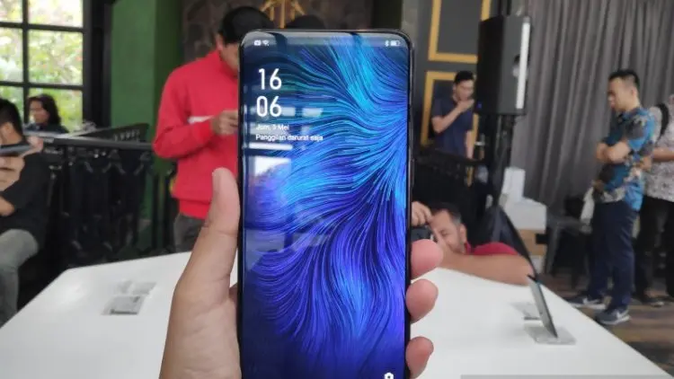 Oppo Reno Janjikan Gim Tanpa Lag