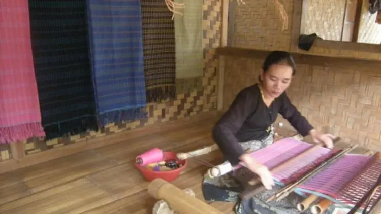 Saatnya Tenun Badui ke Kancah Internasional