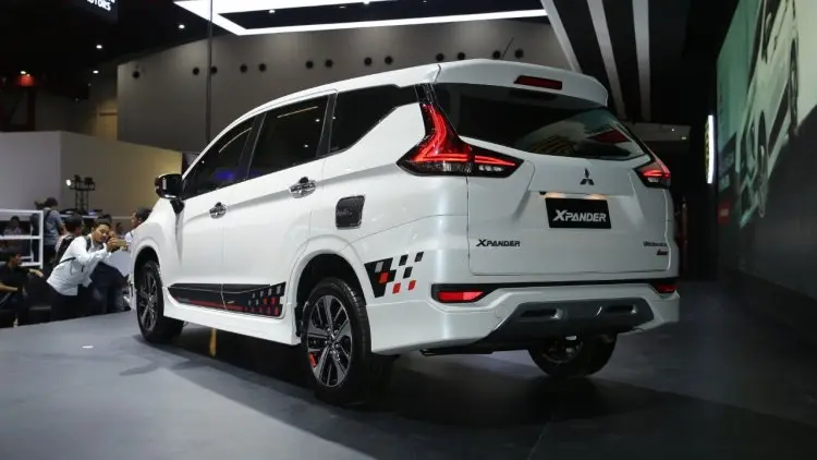 Mitsubishi Xpander Limited Segera Dikirim ke Diler