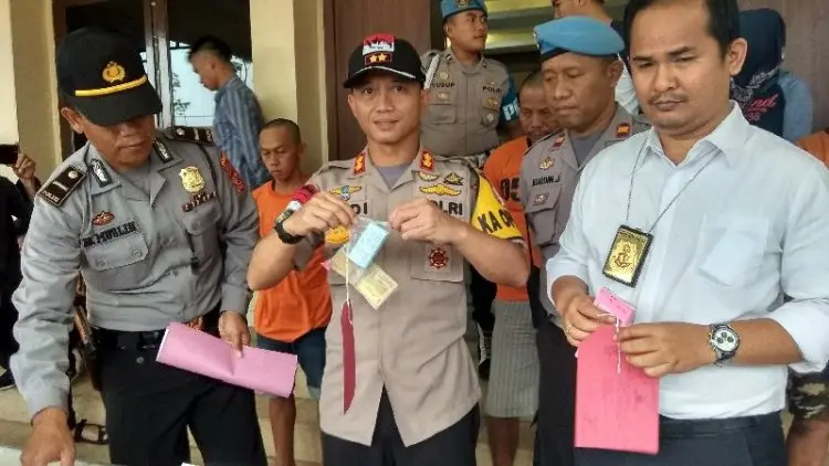 Terciduk, Komplotan Pungli di Pantai Santolo Garut