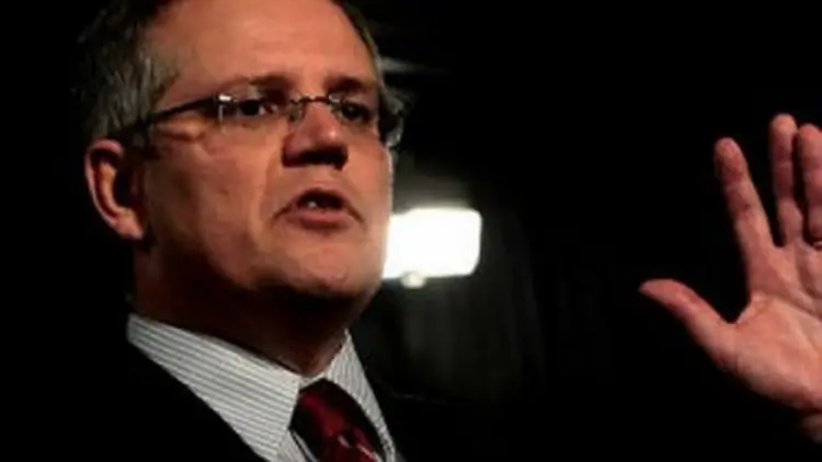 Pemrotes Lempar Telur Ke Perdana Menteri Australia