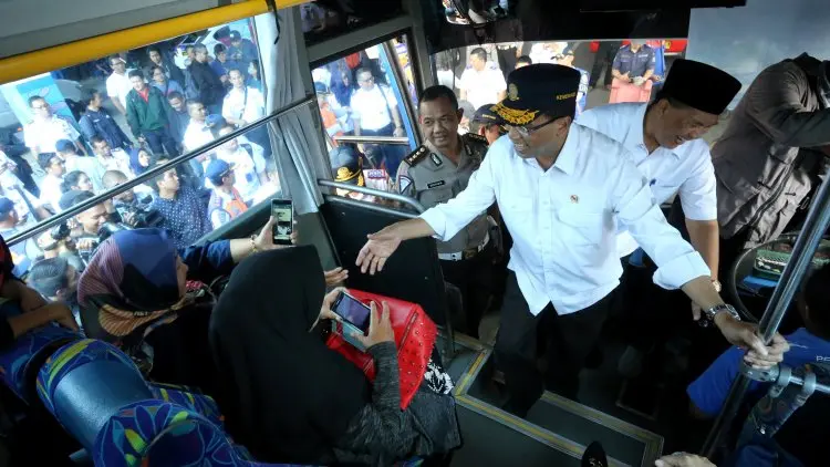 Inilah Temuan Menhub Usai Sidak Terminal Leuwipanjang