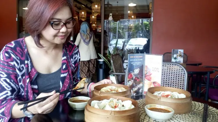 Tiny Dumpling, Pisahkan Makanan Halal dan Non-halal