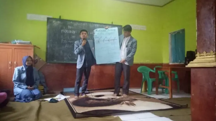 Lima Mahasiswa UPI Sosialisasikan Program Islamic Digital Parenting