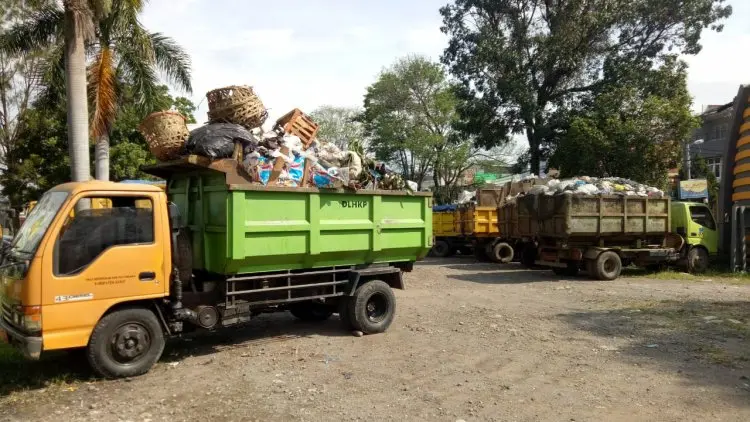 Pengelolaan Sampah di Garut Babak Belur