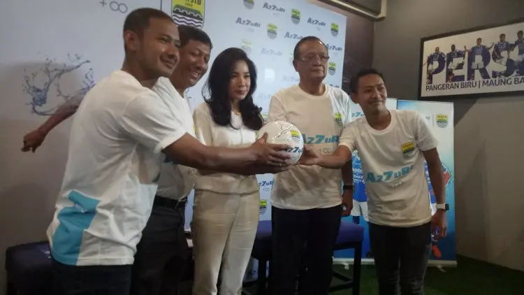Azzuri, Sponsor Baru Persib Bandung