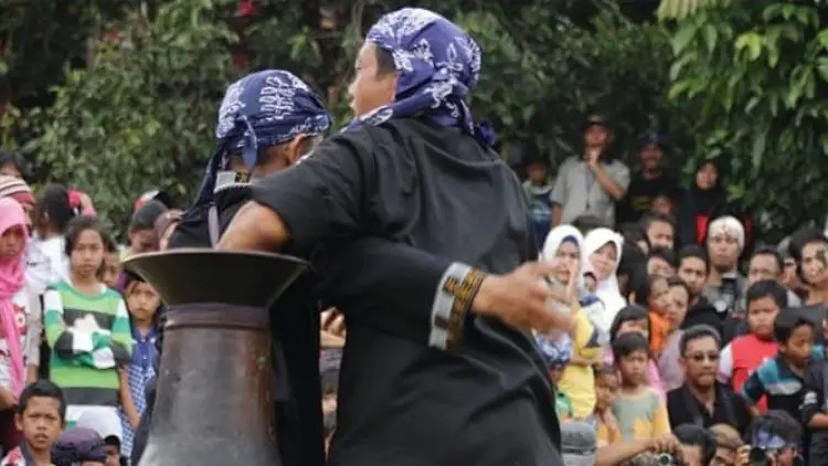 Jual Budaya dan Silat Cimande ke Wisatawan
