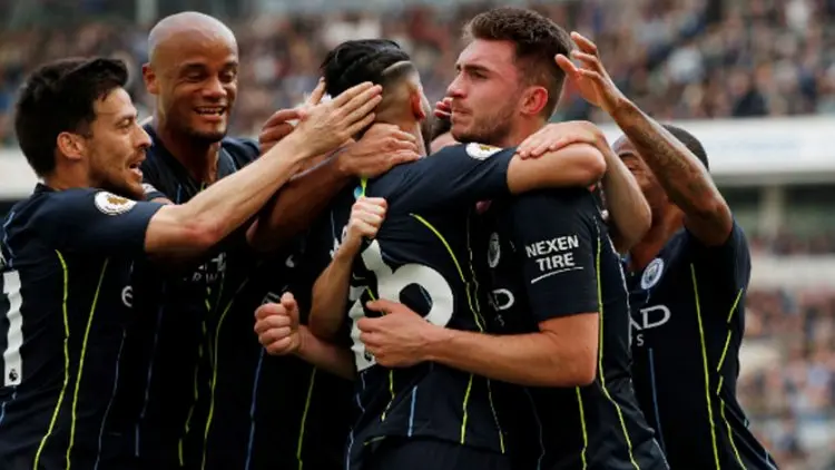 Manchester City Juara di Pantai Selatan