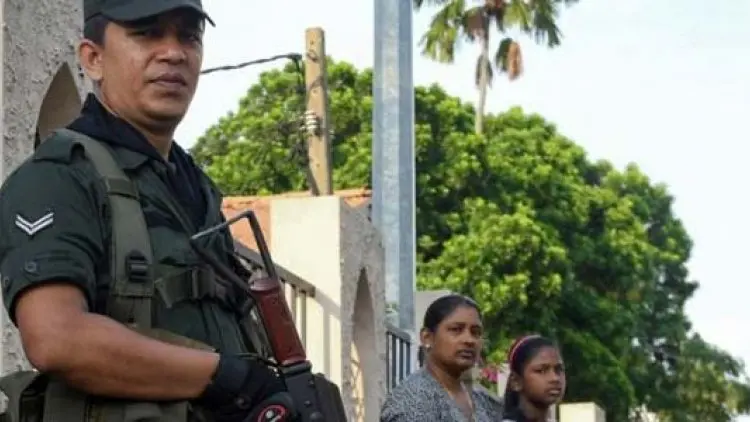 Massa Serang Masjid dan Toko Muslim di Sri Lanka