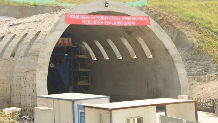 Proyek KCJB, Tunnel Walini Terowongan Pertama Berhasil Ditembus
