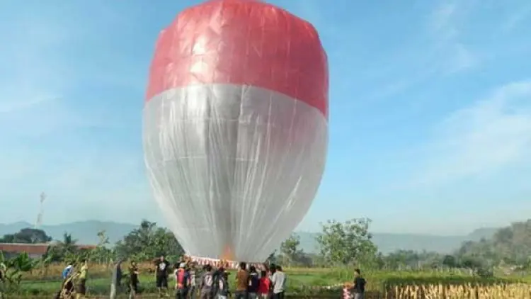 Terbangkan Balon Udara  Bisa Dipenjara