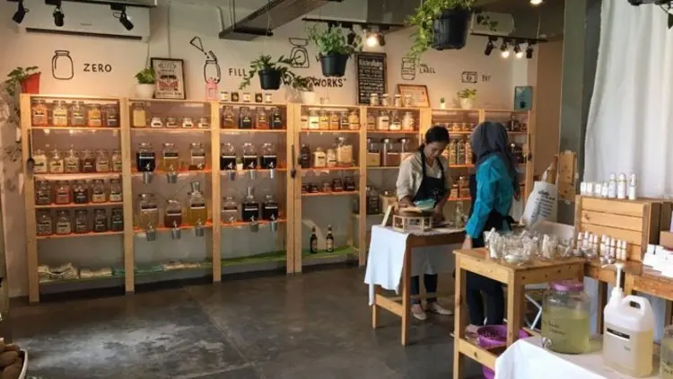 Toko Bebas Kemasan, Kurangi Sampah dan Ramah Lingkungan