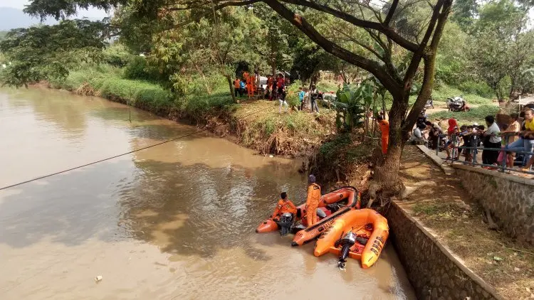 Tim SAR Gabungan Diterjunkan Mencari Jasad Pasha