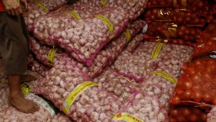 Bawang Putih Mahal, Diduga Ada Praktik Kartel