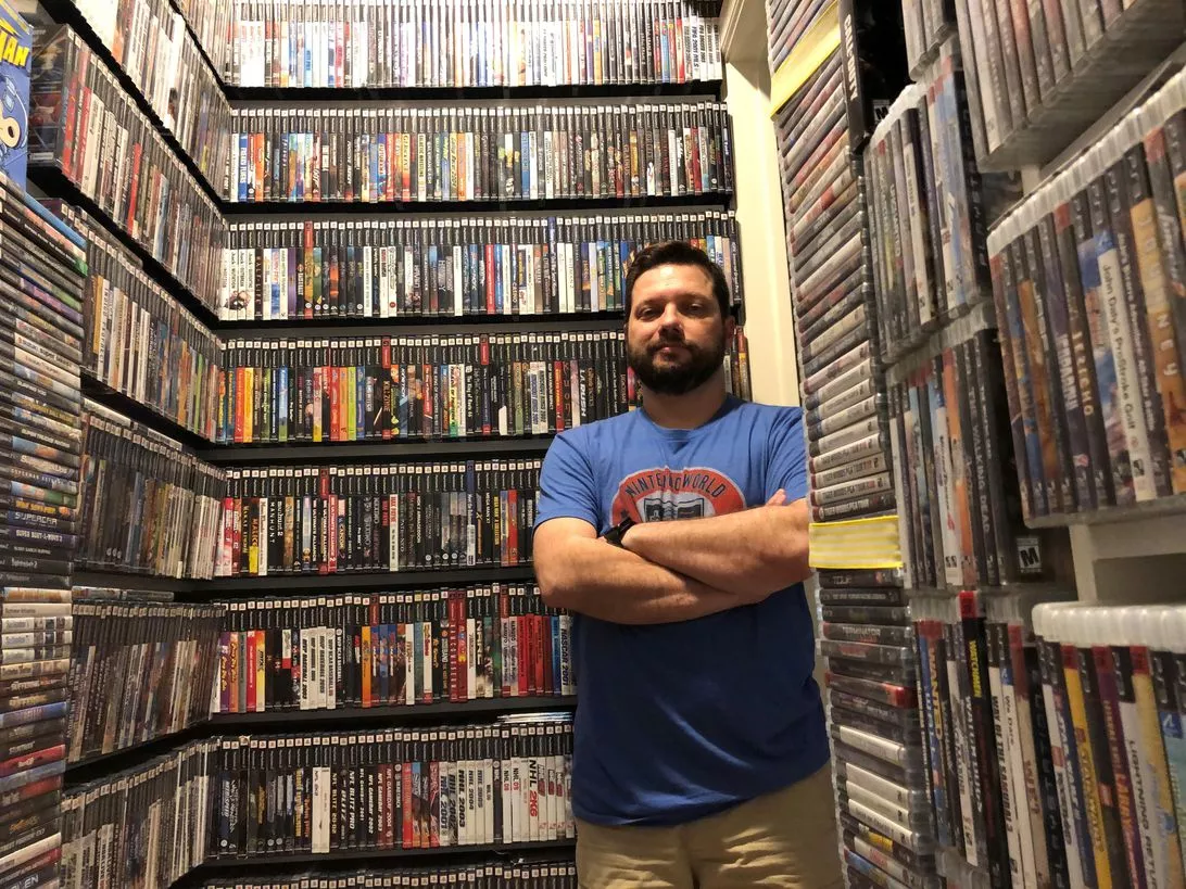 Busyet, Punya 20.139 Kaset Game, Pria Ini Ukir Rekor Dunia