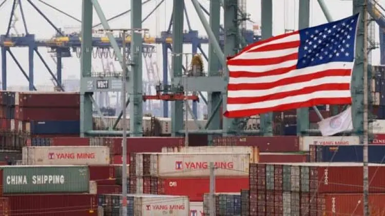 Biaya Membengkak Akibat Perang Tarif AS-China