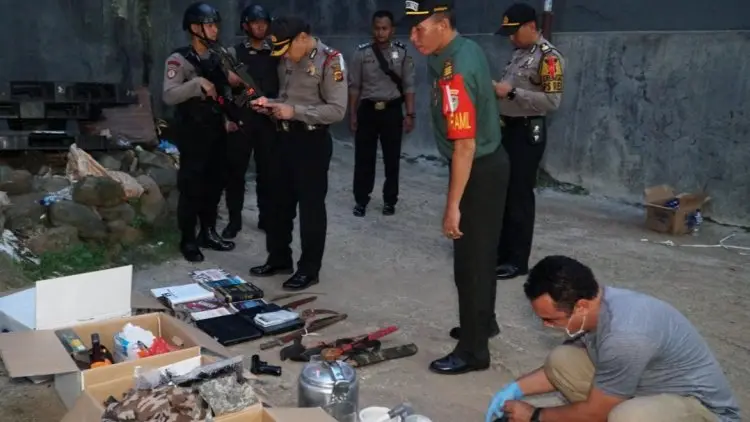 Densus 88 Tangkap Jaringan ISIS di Nanggewer Cibinong